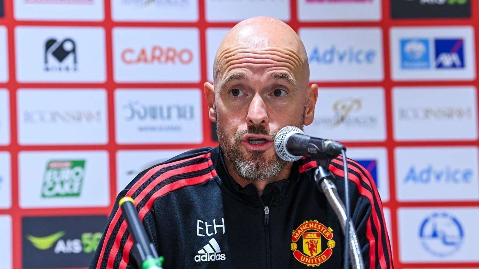 更展示了两 更展示了两